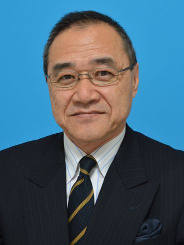 入野　泰爾
